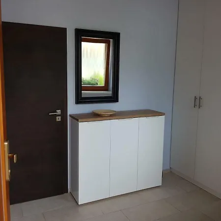 Ubytovani Se Zahradou V Prijemnem Prostredi * Tuchomerice